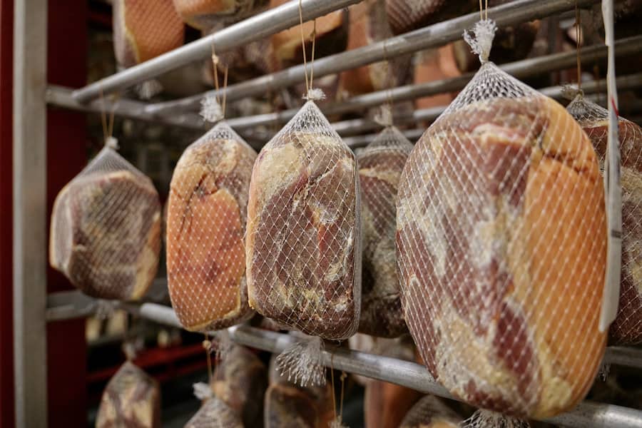 Cher Mignon SA Trockenfleisch und Rohschinken