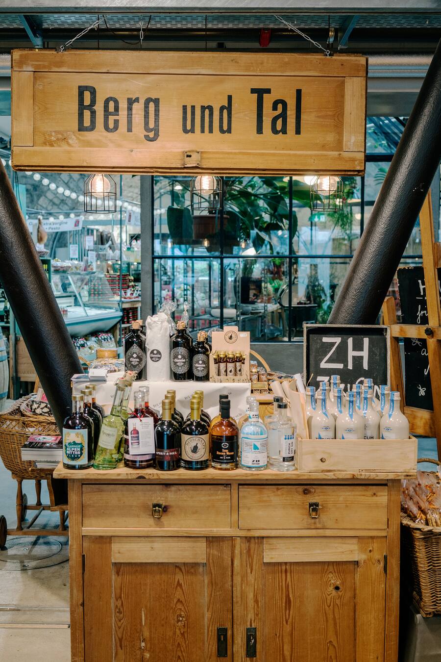 Berg und Tal in der Markthalle im Viadukt Zürich