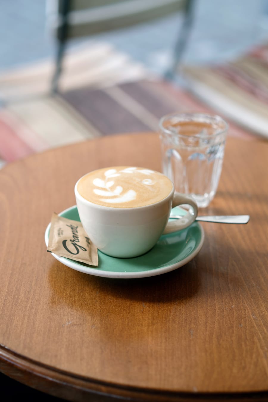 Cappucino im Café Grande Zürich