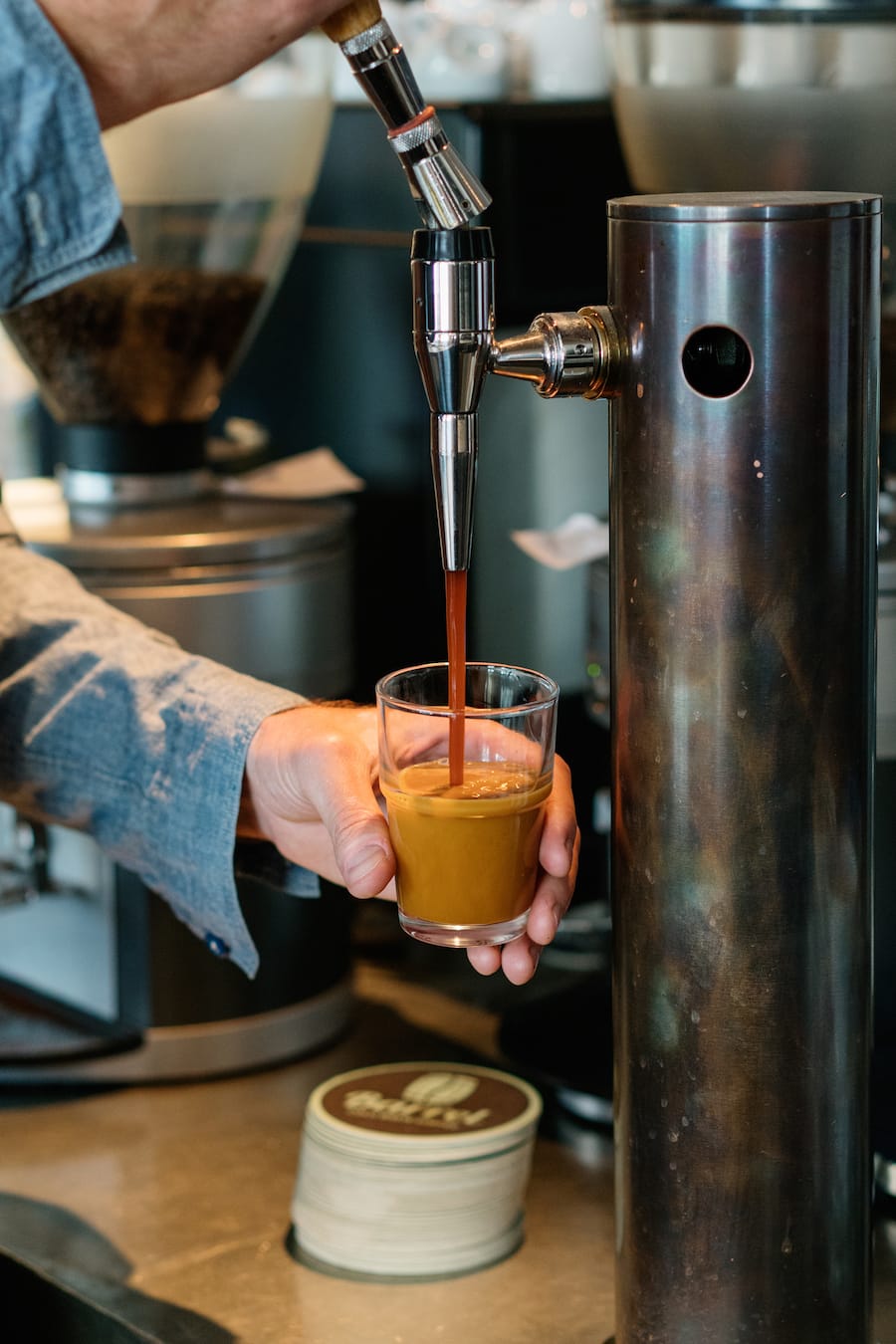 Café Henrici Zürich Niederdorf Nitro Cold Brew Zapfhahn