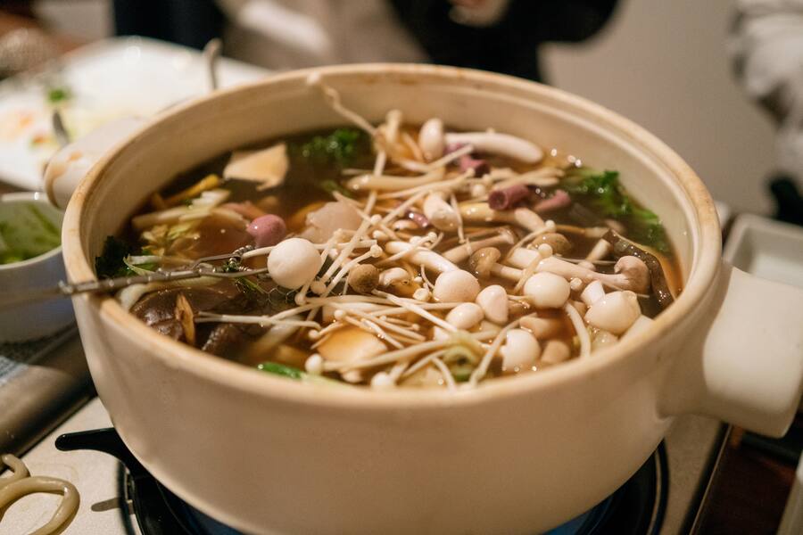 Pop-Up Hot Pot and Cocktails von Franzoli