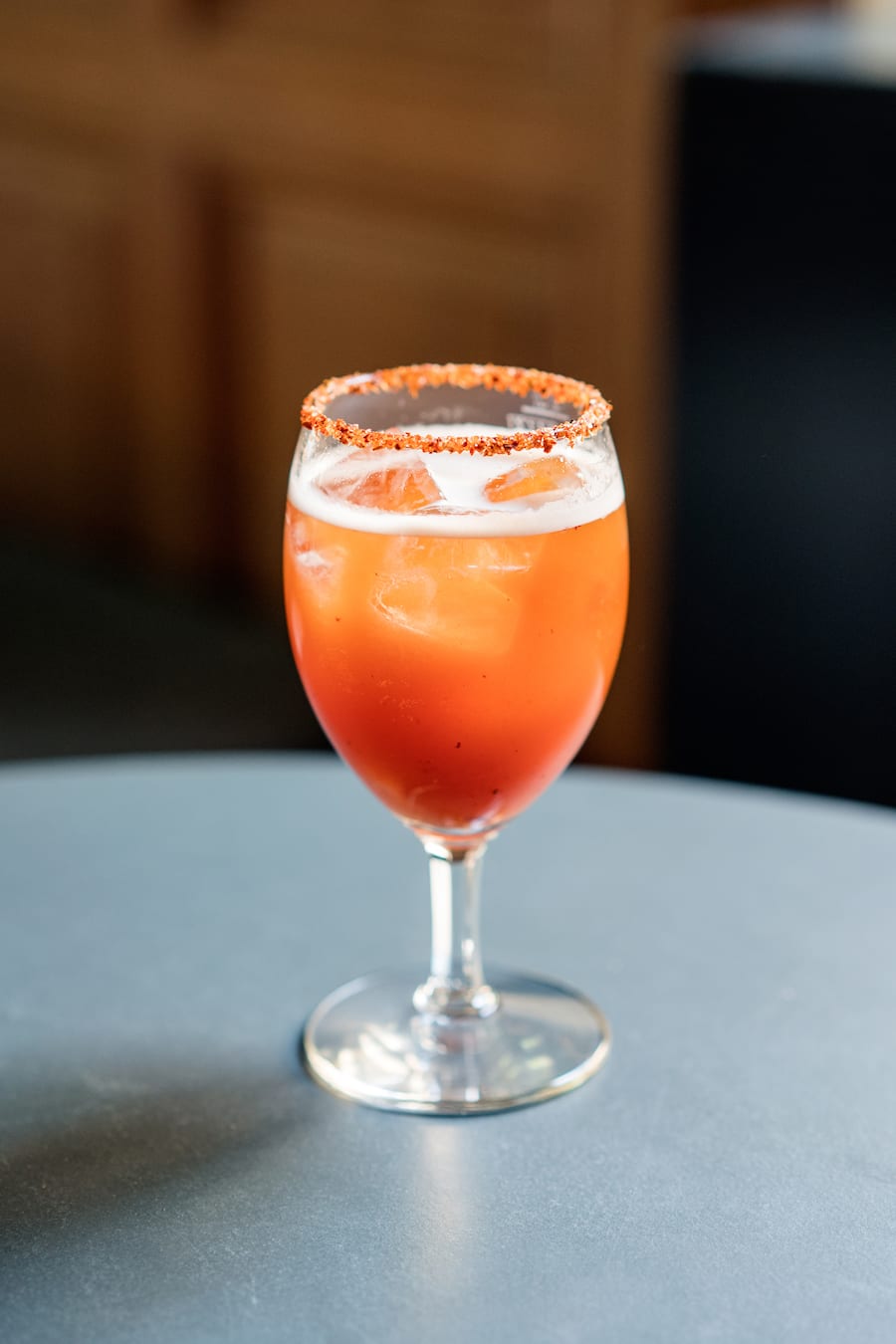 Fuego Y Hielo Tacos Central Bar Elif Oskan Markus Stöckle Küchenfenster Taco Al Pastor Margarita Mezcal mit Salzschaum