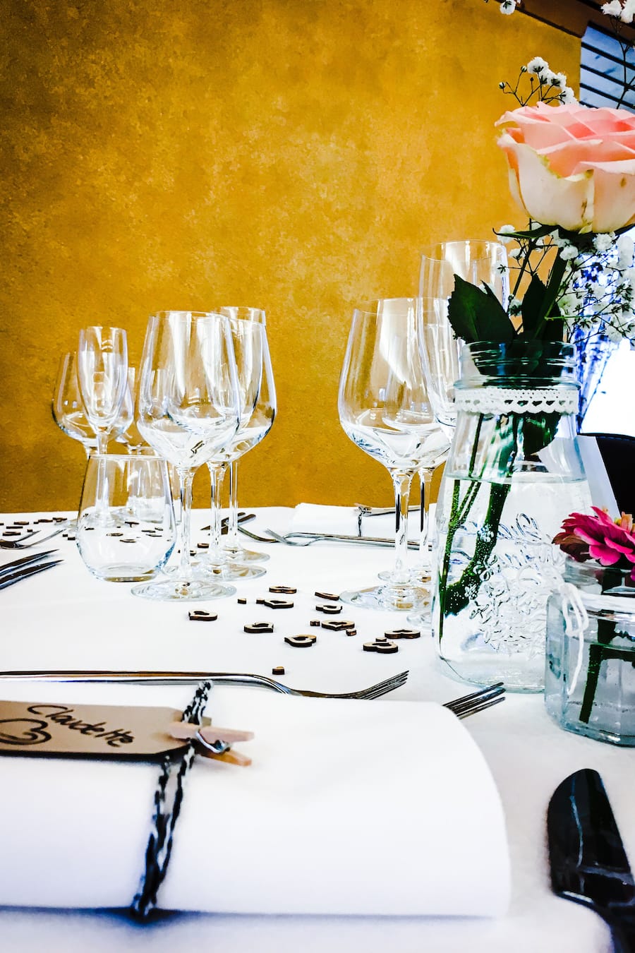 Table château maison blanche