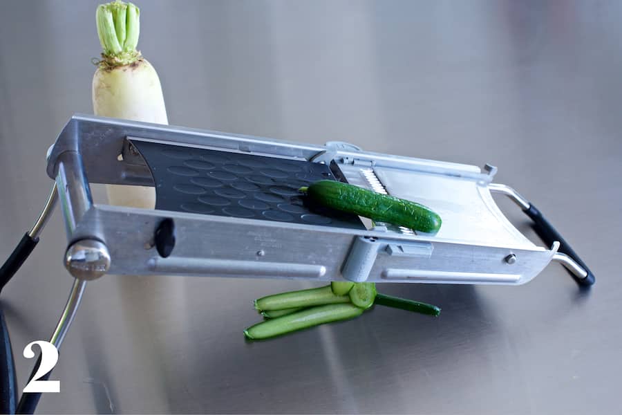 GaultMillau Gurke Rettich Mandoline