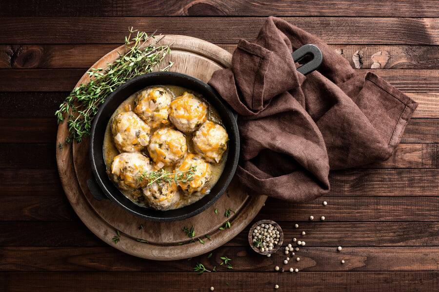 Tessiner Spezialität Polpette am Food-Festival Città del Gusto.