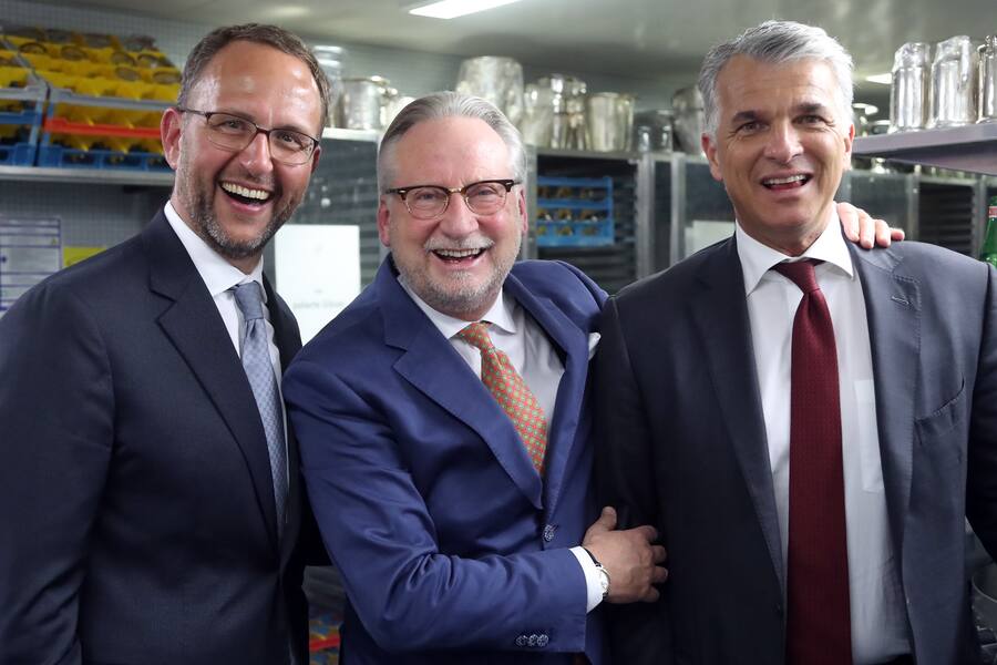 Sergio Ermotti (CEO UBS), Dany Stauffacher (Sapori), Staatsrat Norman Gobbi.