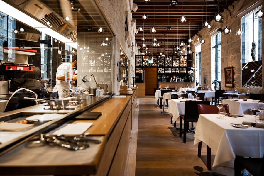 27.08.2020; Zrich: GM Channel; Portrait von Antonio Colaianni Restaurant Ornellaia; Innenansicht des Restaurants Ornellaia in Zrich. © Valeriano Di Domenico