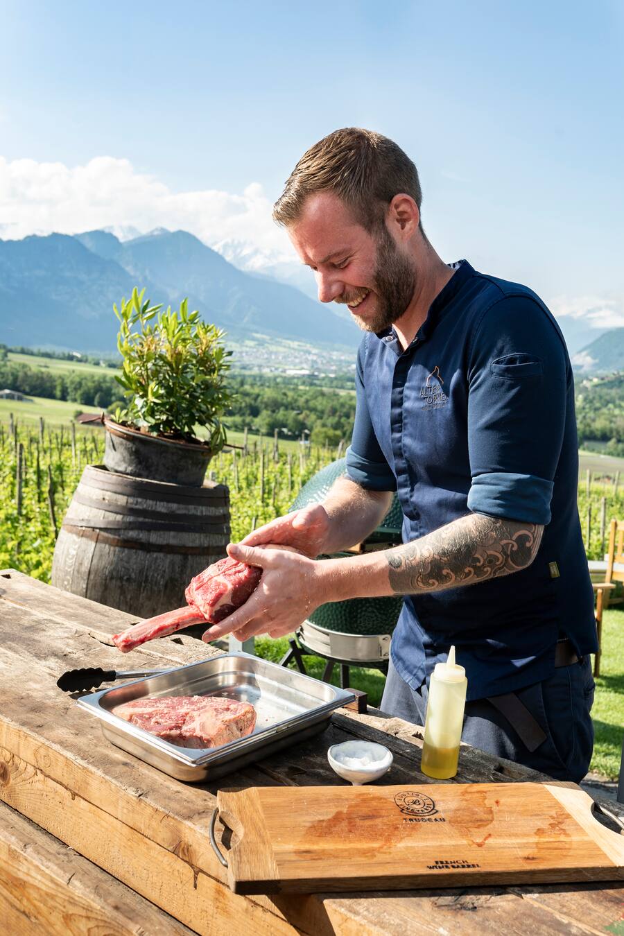 Alter Torkel, Jenins, David Esser mariniert Tomahawk-Steak