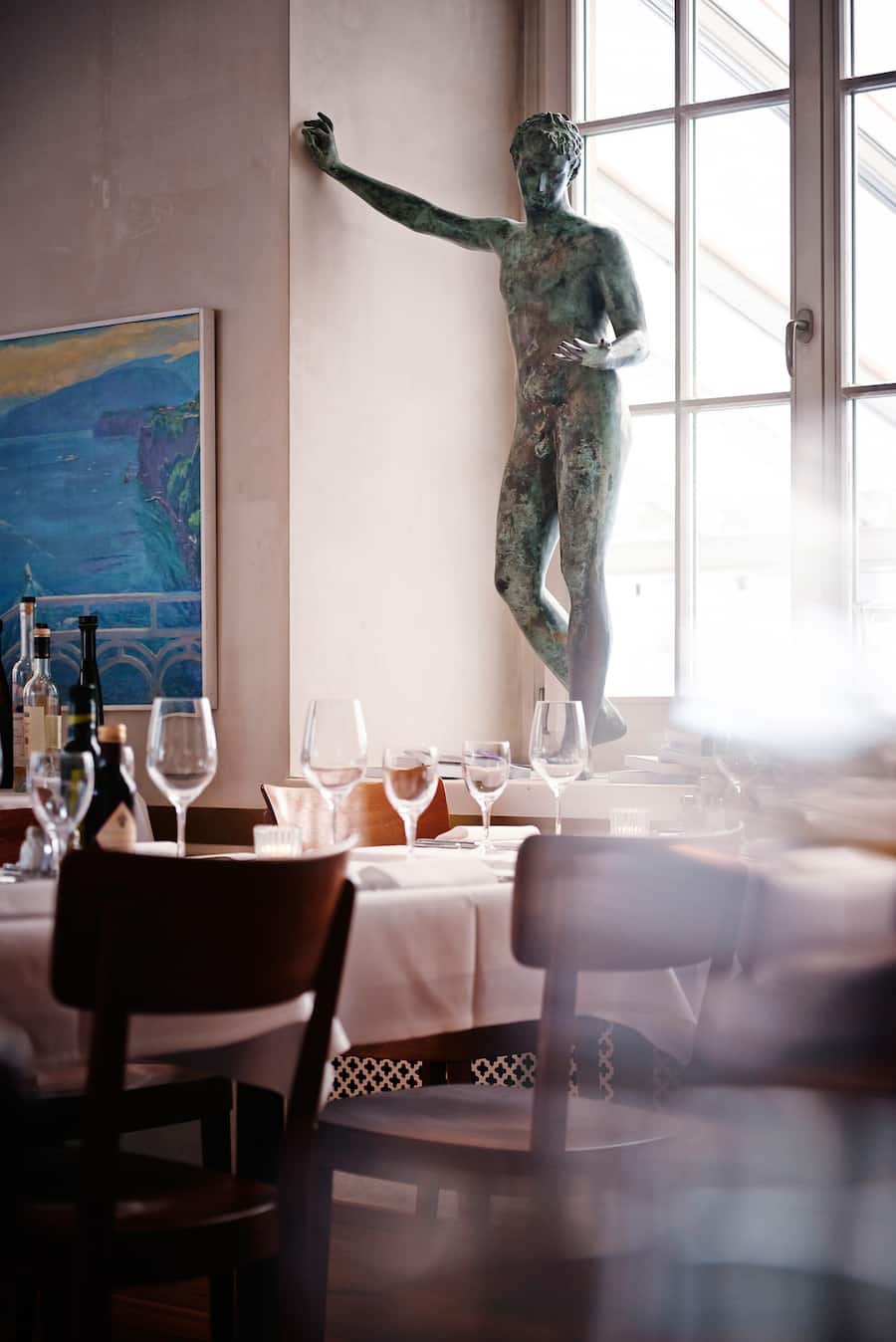 Skulptur von Rolf Brem im Amalfi Zürich