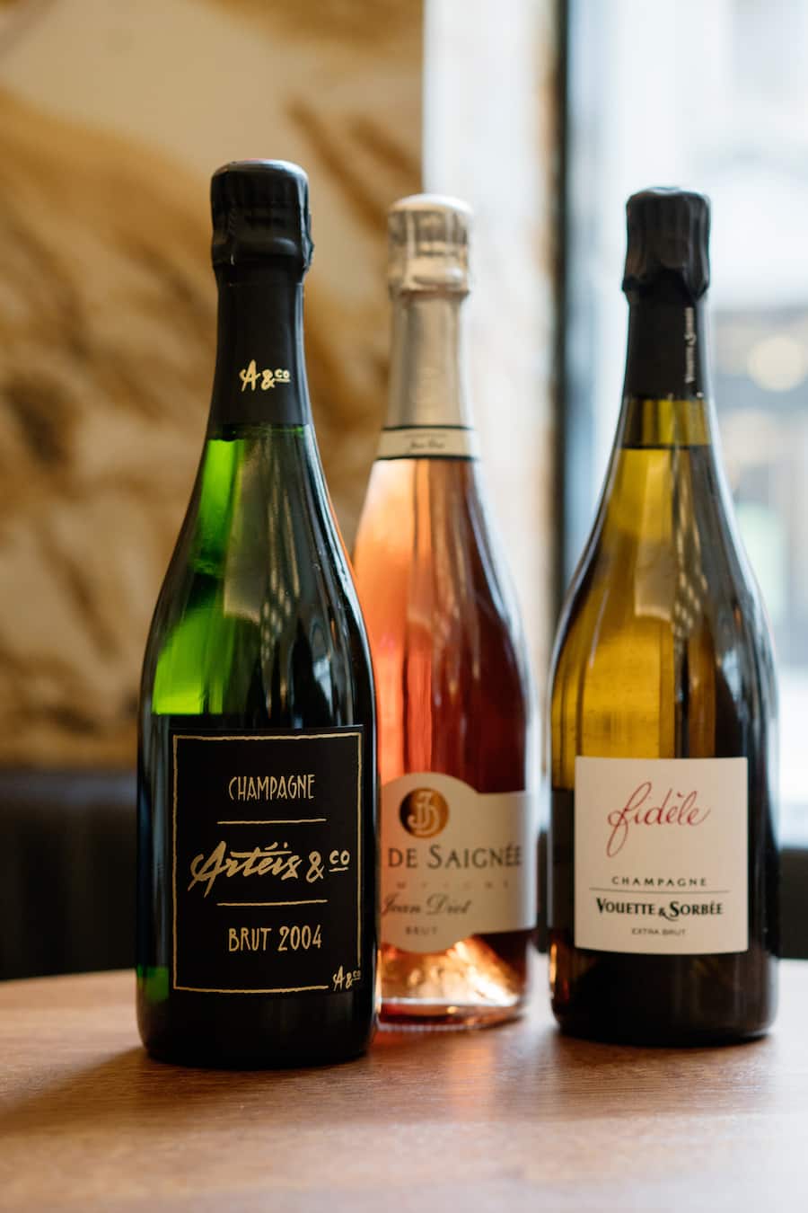 Bar 45 Champagner in Zürich an der Bahnhofstrasse Flasche Arteis & Co.