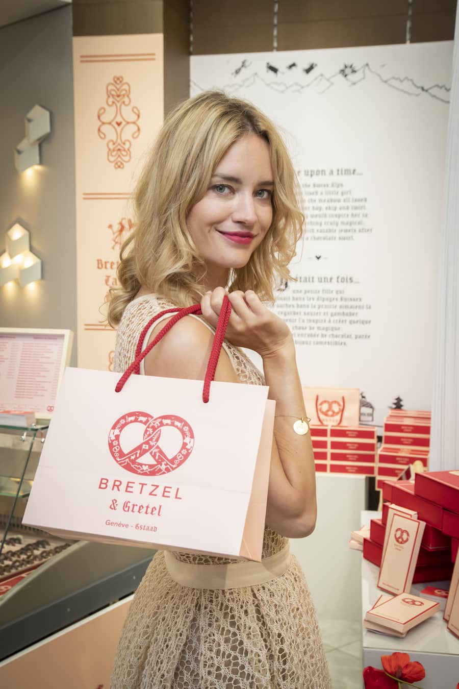 BRETZEL-AND-GRETEL-GENEVE-GAULTMILLAU-CHANNEL-BISCUIT-JULIE-ORDON