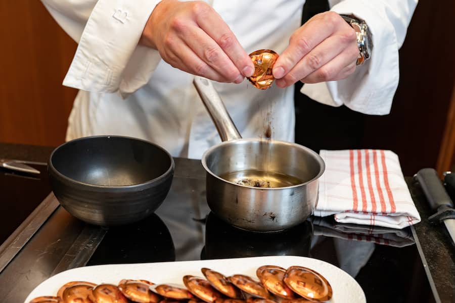 Buergenstock Nespresso Event, Chatsorn Pratoomma, Mike Wehrle, ORIGINS INDIA wird verarbeitet