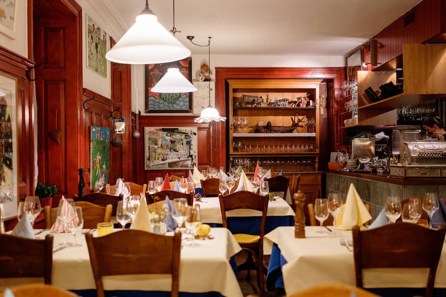 Fondue Restaurant Chez Crettol in Küsnacht