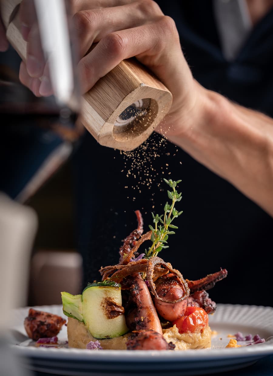 CHEZ-PIAF-LES-PAQUIS-RESTAURANT-GENEVE