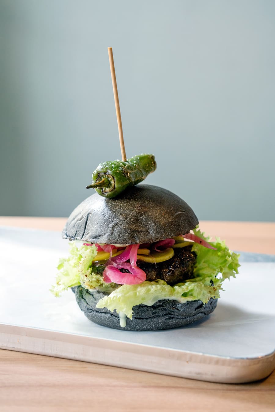 Black Galbi Wasabi Burger im Restaurant Chilees in Zürich Wiedikon