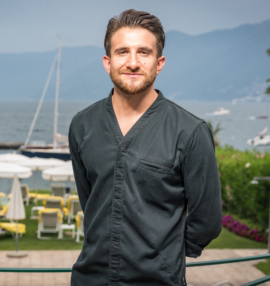 Foto: Joseph Khakshouri 14.07.2018ChannelCaminada Schüler, Marco Campanella, Koch La Brezza im Eden Roc bereitet ein Lamm Gericht vor.Ascona (TI)