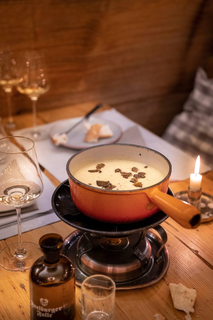 Schweizer Landliebe, BettyBossi, Rezepte Niedergaren Das kulinarische Murten. Trüffelmarkt in Murten mit diversen Köchen.