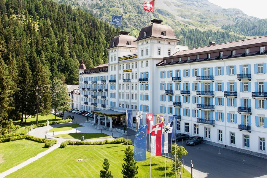 Kempinski St. Moritz Aussenbild
