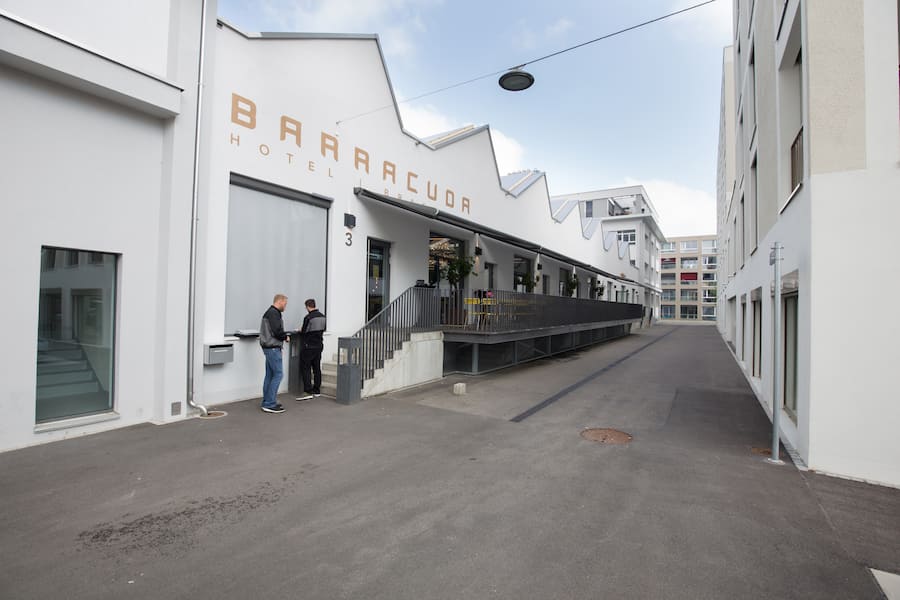 Barracuda Lenzburg Aussenansicht