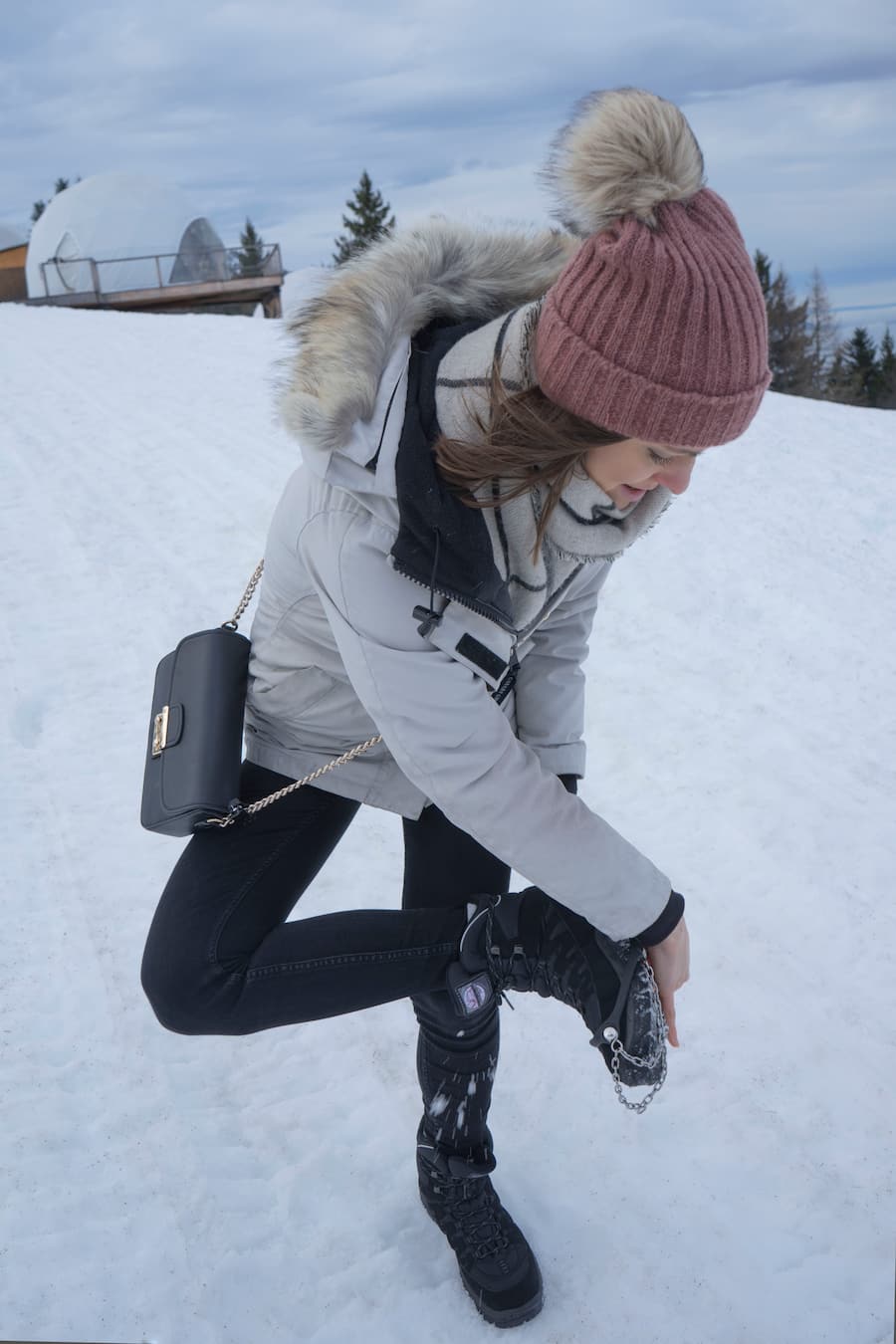 gm whitepod crampons