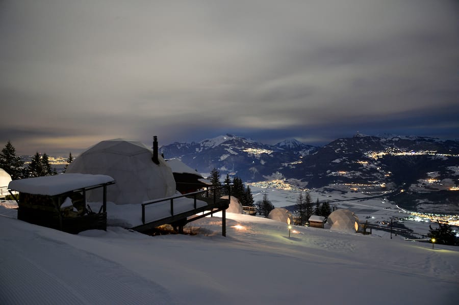 gm whitepod view by night