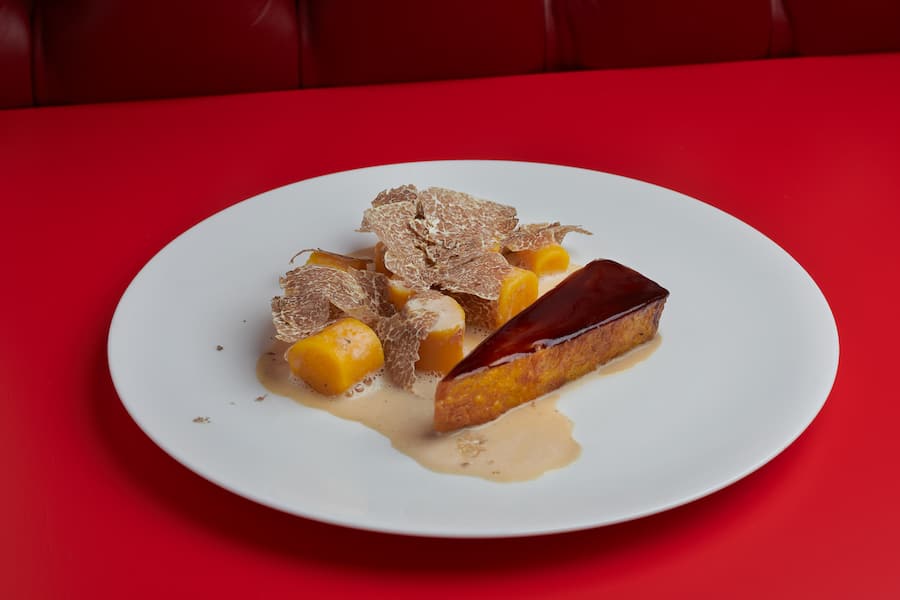 Gnoccetti mit Mais Poularde und weissem Albatrüffel von Roger Jäger.Rico Zandonella für Gault Millau Channel am 14.12.2019