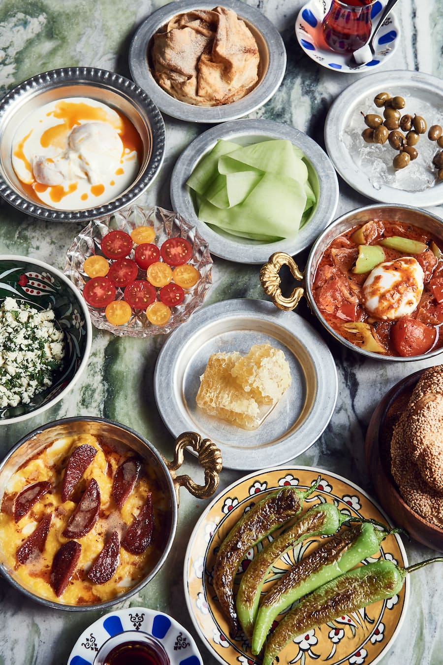 Brunch oder türkisches Frühstück von Elif Oskan im Restaurant Gül in Zürich