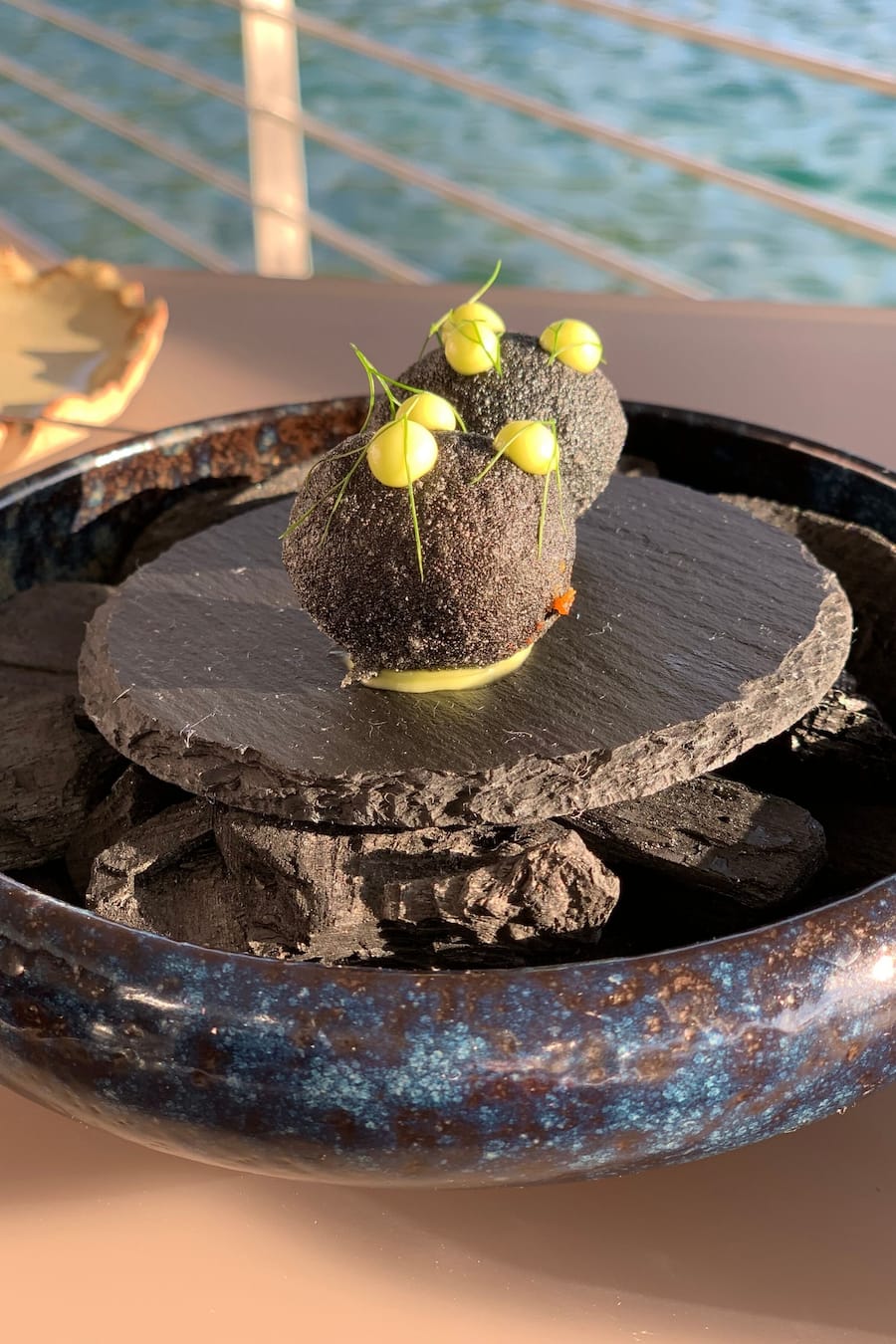 Holzkohle Gericht Achtien