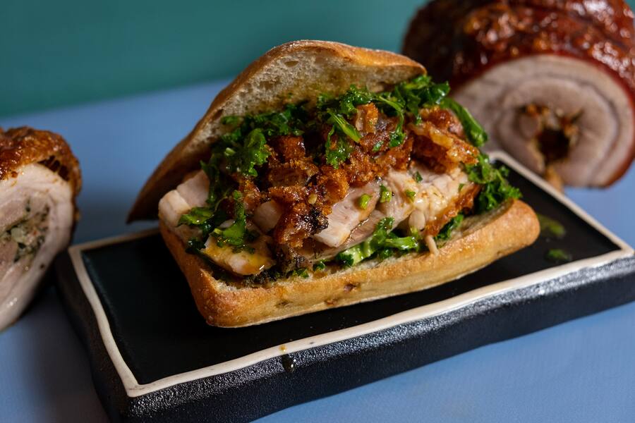 IYKYK Zurich von Dan Shu Gaijin Zürich im Mame Seefeld