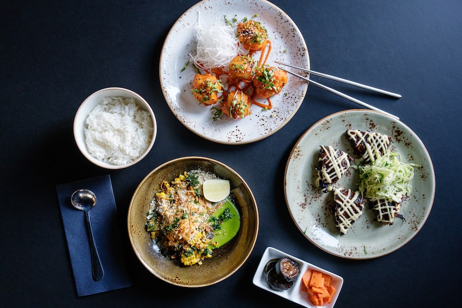 Verschiedene Gerichte im Restaurant Kin in Zürich