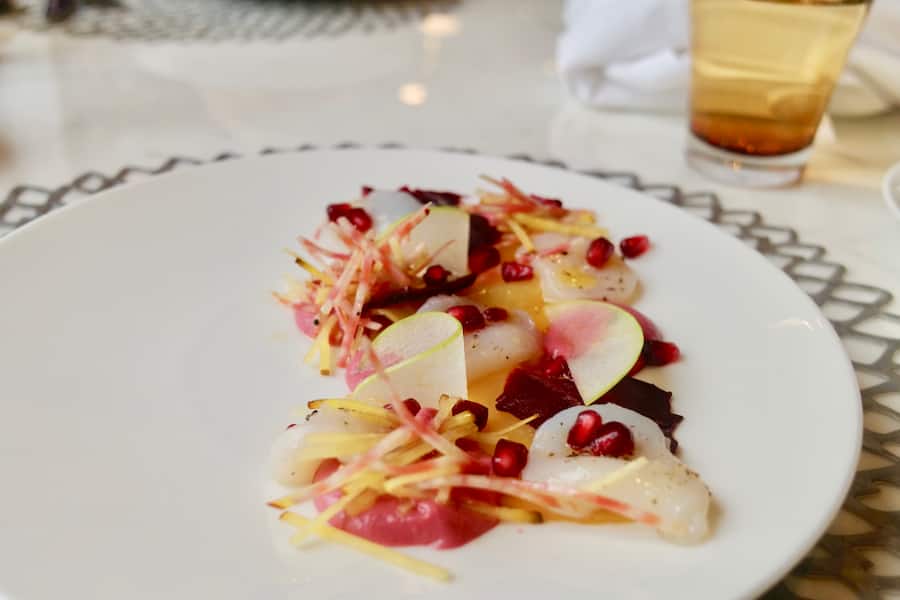 Living-room-bar-&-Kitchen-Hôtel-de-la-Paix-Lénaïc-Jourdren