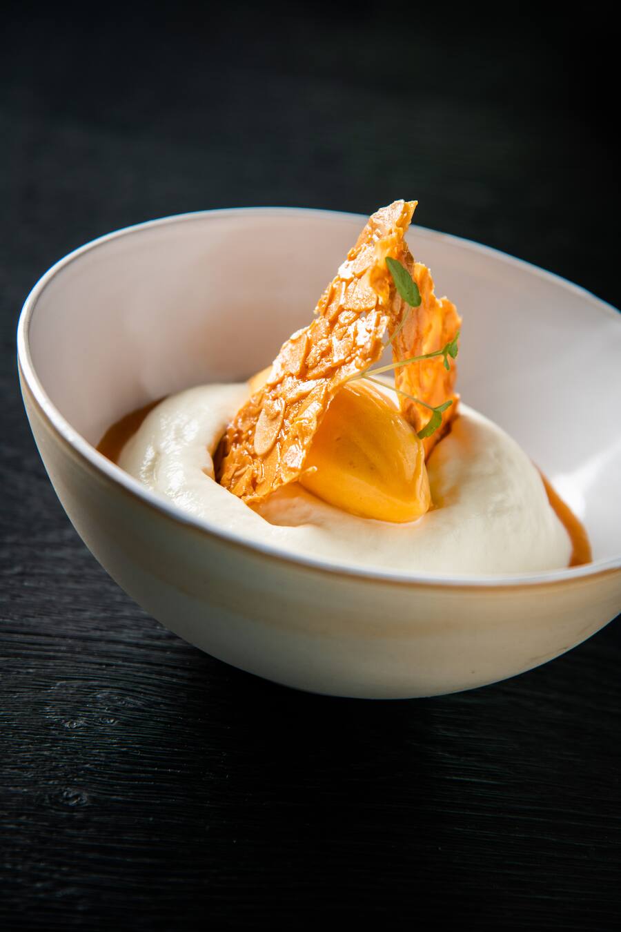 Lucide Luzern 2020: Aprikose, Vanille-Quarkschaum, Mandelkrokant