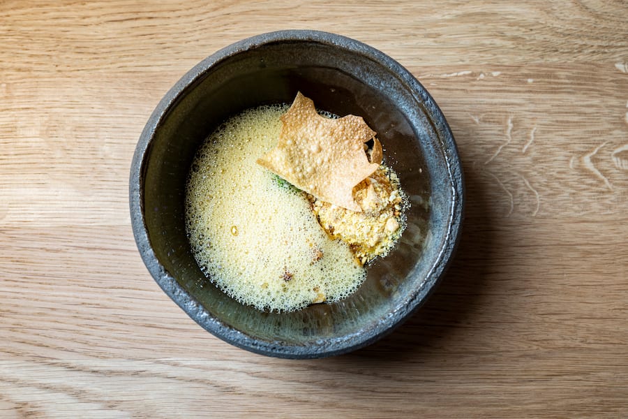 Restaurant Magdalena, Rickenbach (SZ), Maisveloute, Maisflan, Eigelb confiert und sutierte Eierschwämmli