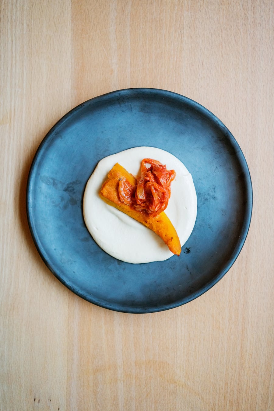 Mole mit Kürbis und Kimchi im Malacopa