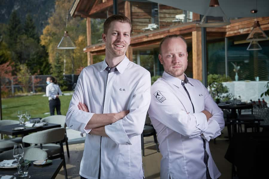 Champex lac, le 20 octobre 2021,Christophe Genetti et Mael Gross nous accueille au restaurant 1465 du Club Alpin fraichement restaurauré © Sedrik Nemeth