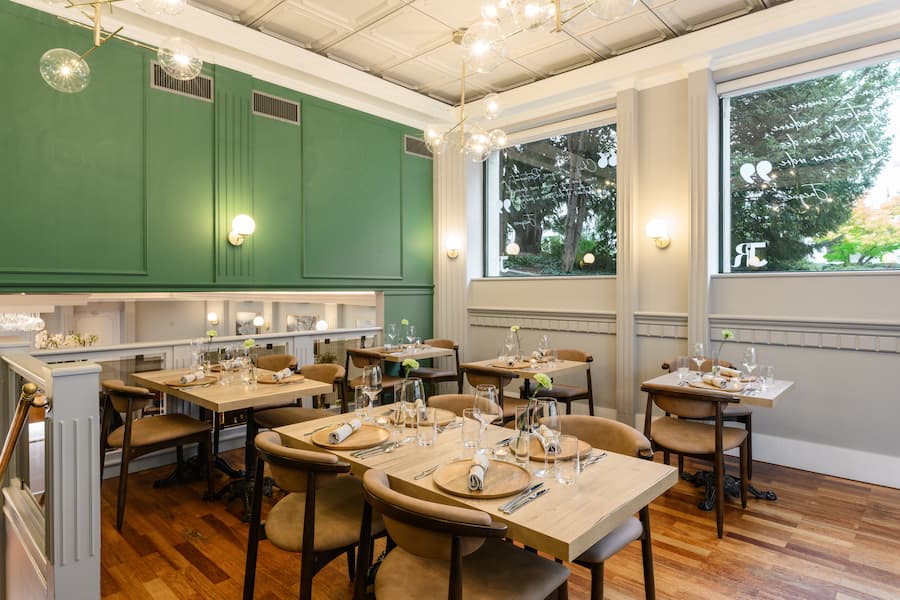 Lausanne, 18 octobre 2021.Jacques Allisson, chef du restaurant "Chez Jacques", rue Beau-Séjour 15.©François Wavre | Lundi13