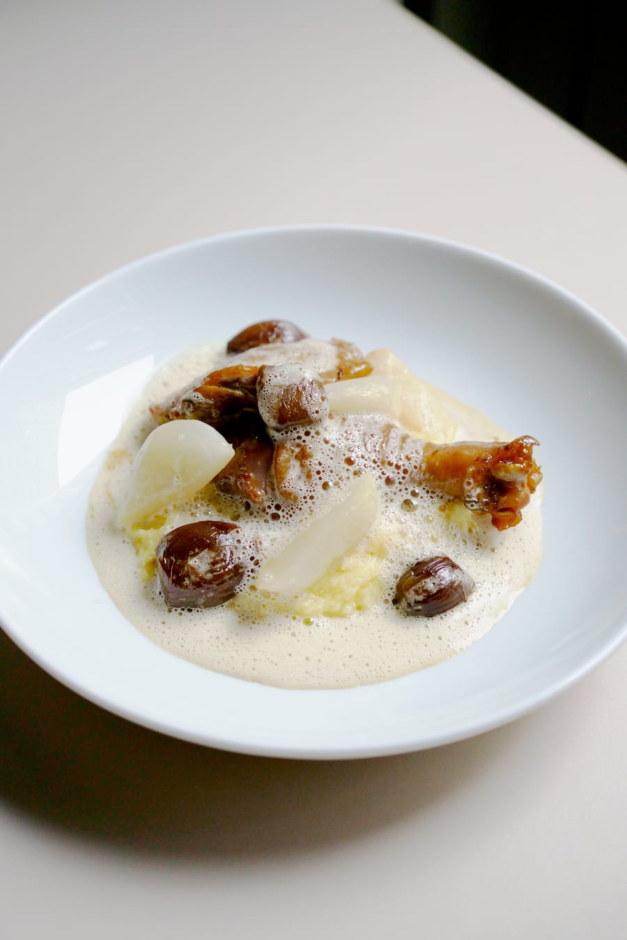 Kosmos Bistro Zurich von Markus Burkhard und Flavia Hiestand an der Europaallee