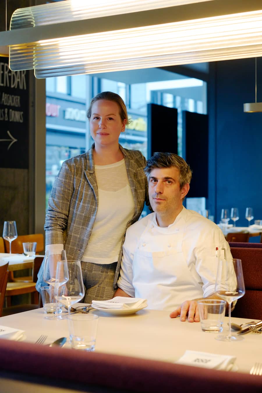Kosmos Bistro Zurich von Markus Burkhard und Flavia Hiestand an der Europaallee