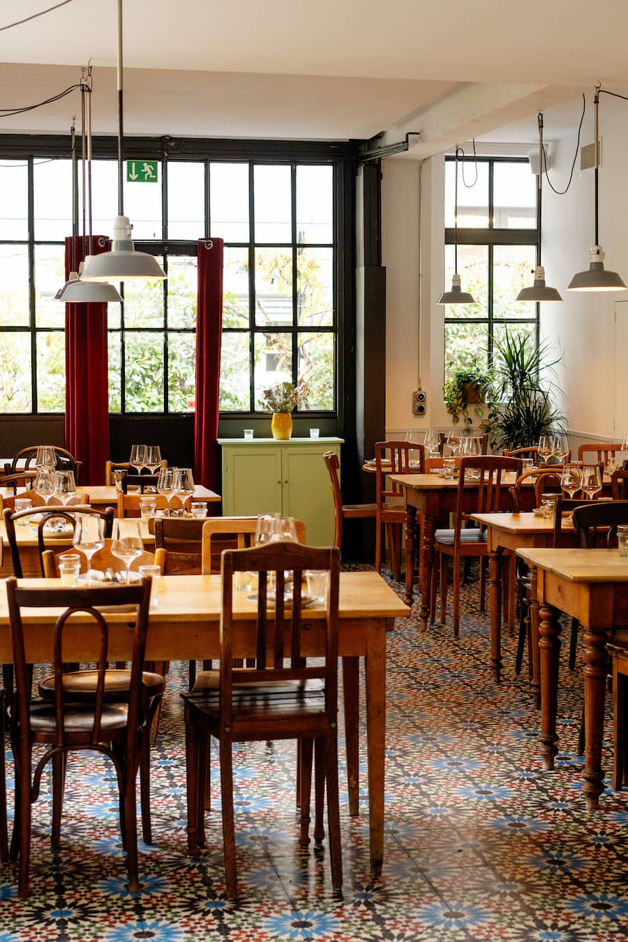 Restaurant Dar in Zurich vegan von Zineb Zizi Hattab im ehemaligen Maison Blunt mit marokkanischer Küche