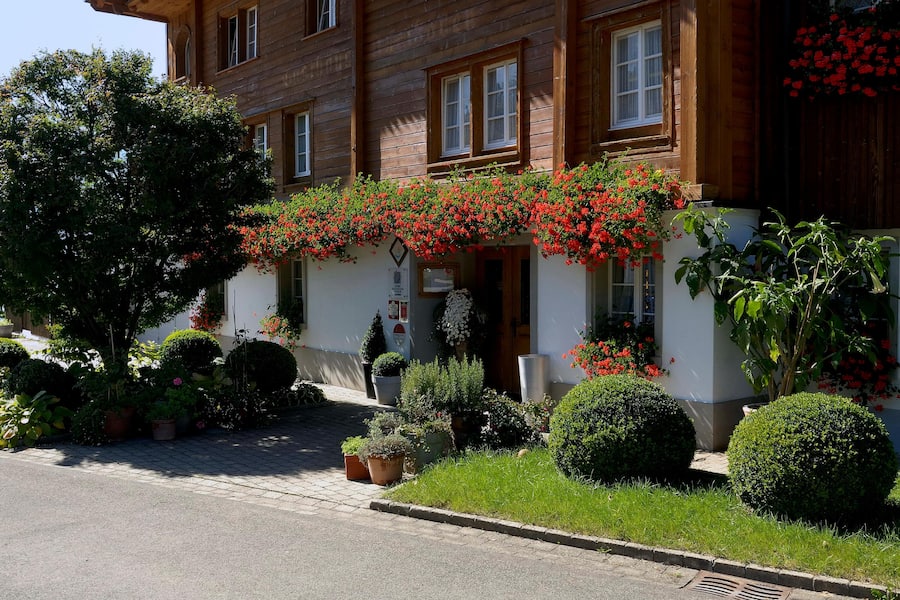 Breaking News Chef Franz Wiget Restaurant Adelboden Steinen 2022