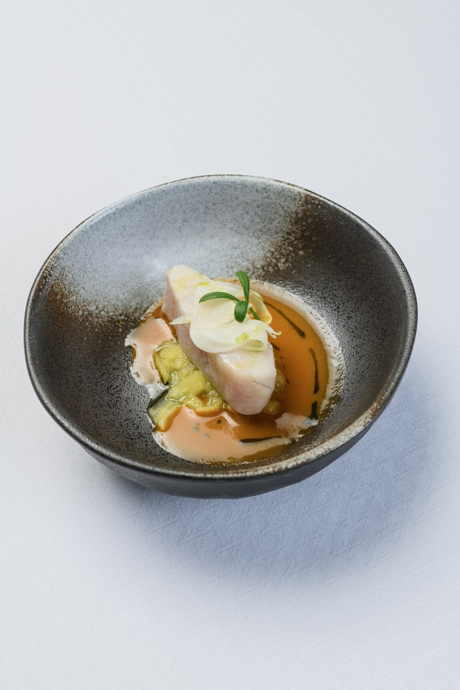 Vufflens-le-Château, 28 novembre 2021.Déjeuner à quatre mains chez Guy Ravet, rejoint par le chef Franck Reynaud.©François Wavre | Lundi13