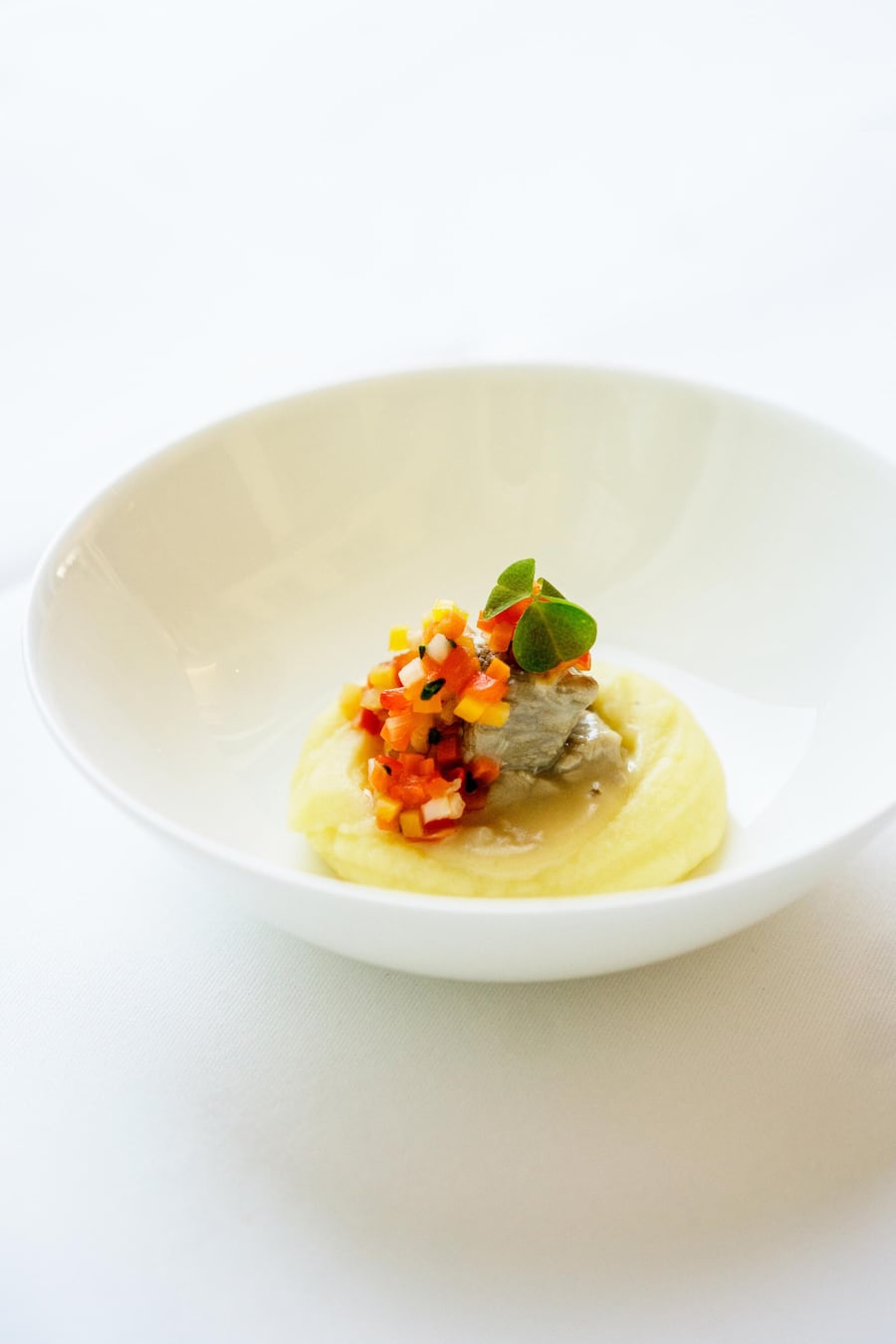 Franz Wiget kocht an Garden Party 2019 Blanquette vom Moutathaler Milchkalb mit Gummelistunggis