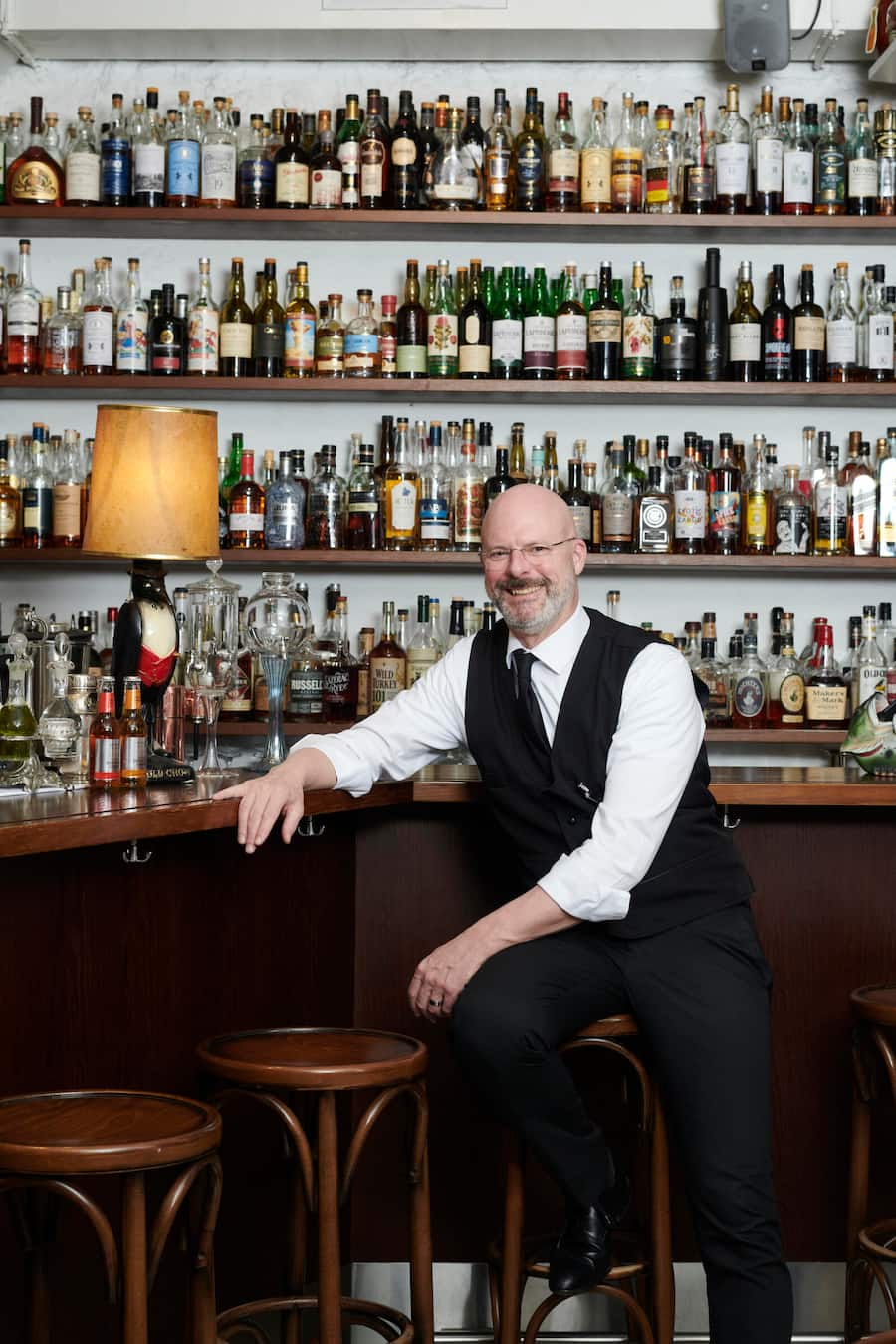 Old Crow Bar in Zürich Swiss Mountain Spring