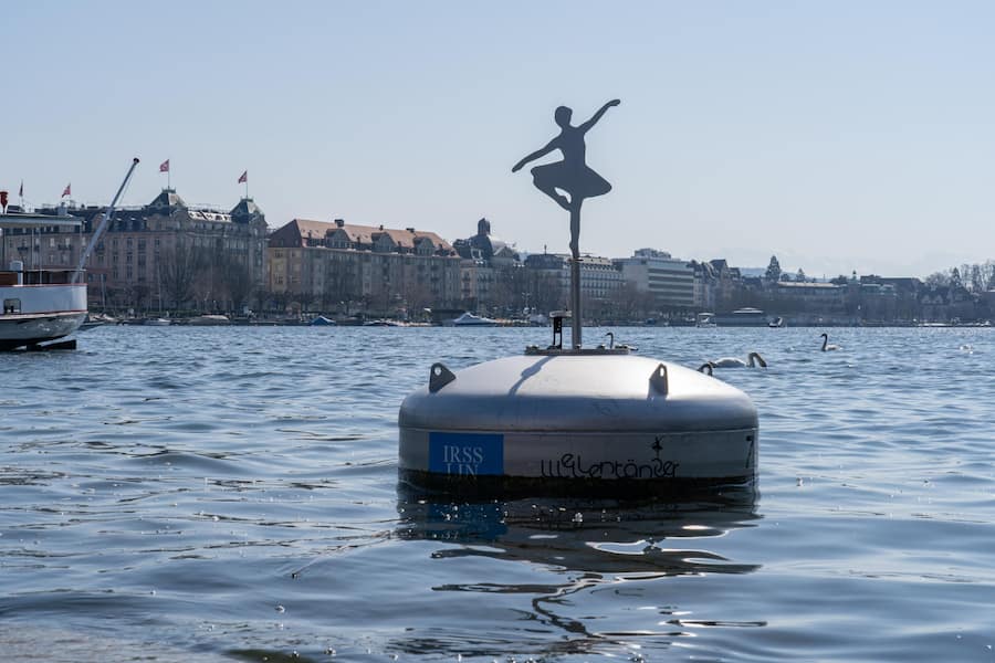 Weingut Irsslinger in Wangen, SZ; Robert und Chantal Irsslinger. © HO Fotograf, Fotografin in den Metadaten angeben.