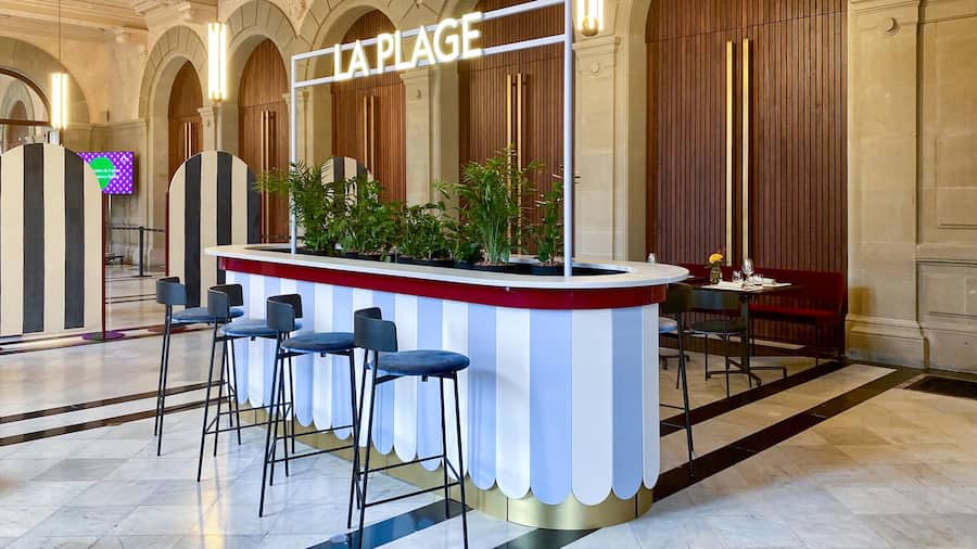 amin-luzuy-cafe-de-la-plage-grand-theatre-geneve-les-cabanes