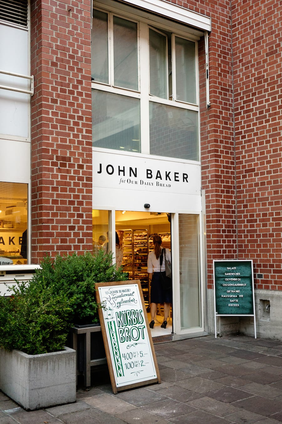 John Baker in Zürich am Stadelhofen