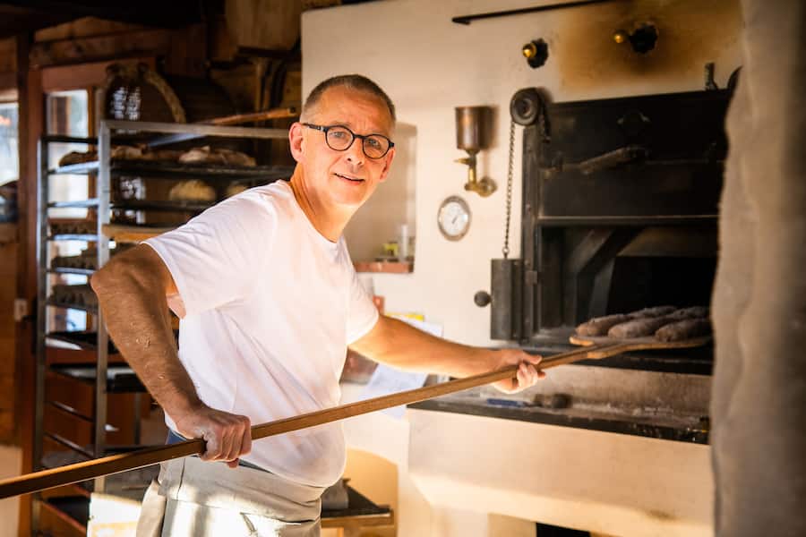 Mercedes EQS in Fribourg 2021: André Isenegger, Bäckerei Four de L'adde