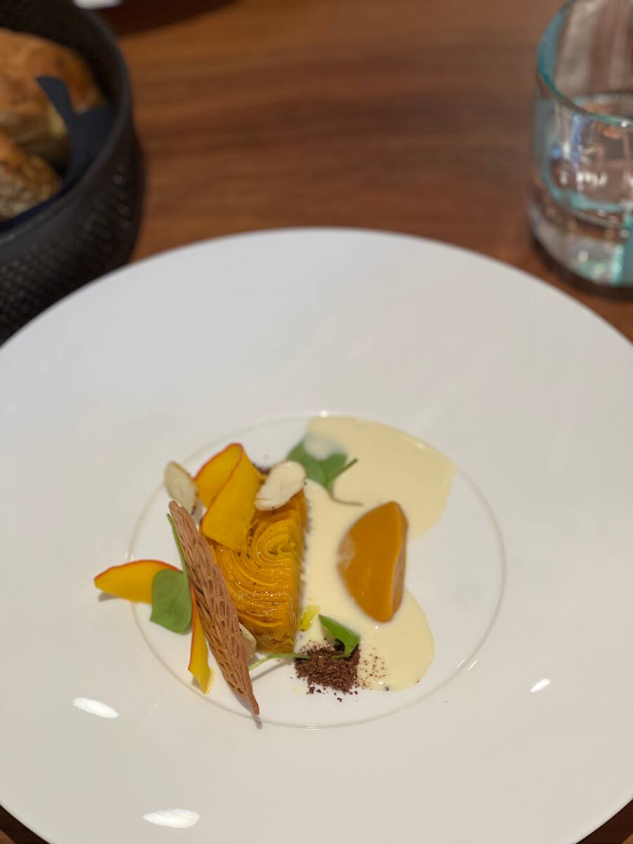 TOSCA-RESTAURANT-GAULTMILLAU-GENEVE-IVAN-BARETTI