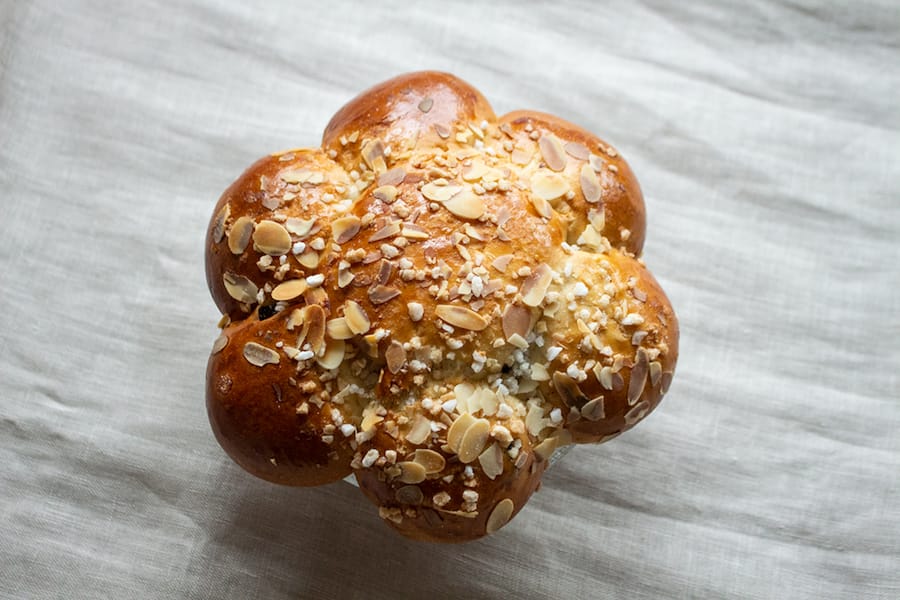 Wer in der Bäckerei nicht fündig wird, kann sein Glück auf dem Stand am Marktplatz versuchen. 04.01.2022. Holzofenbäckerei Bio Andreas. Sydney Karolewski