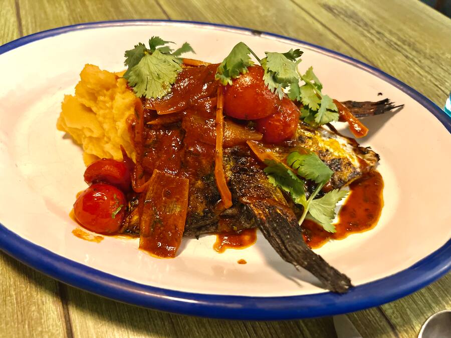 YAKUMANKA-GENEVE-GAULTMILLAU-GASTON-ACURIO-RESTAURANT-PERUVIEN-DANIEL-GALVEZ-ESTRADA